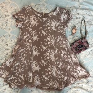 Embroiled boutique dress
